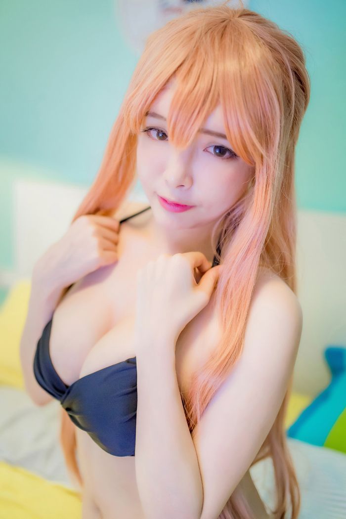 Sexy stunner Xia Xiaoqiu cosplay show white and tender breasts